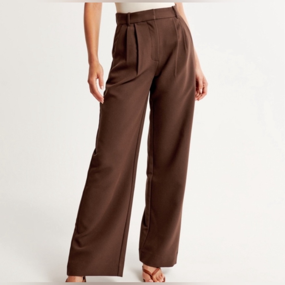 A&F Sloane Tailored Premium Crepe Pant